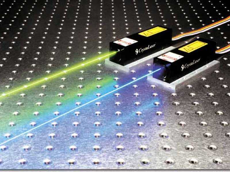 منبع لیزر (Laser Source): انواع، عملکرد، کاربردها و راهنمای انتخاب