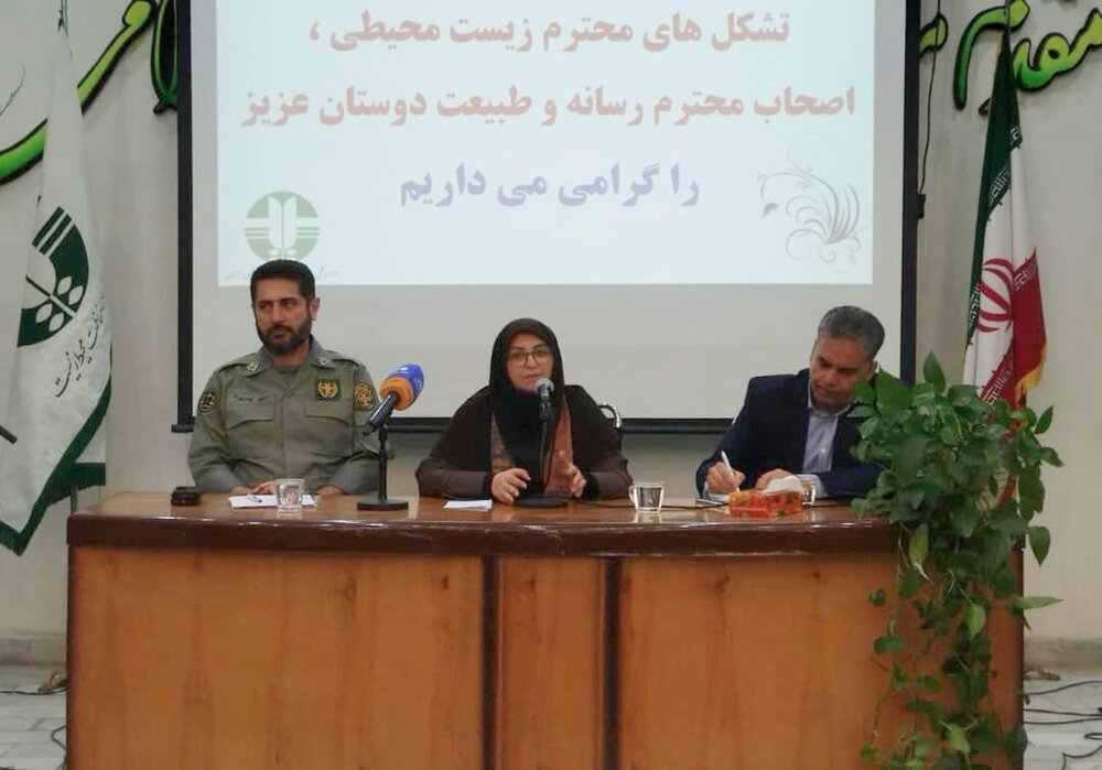 سمنان | تشک نقش دیده بانی تشکل ها را بازوی کمکی سازمان محیط زیست می دانیم/ تهیه اطلس زیست بوم سمنان