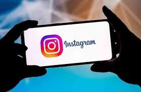 چگونه تنظیمات اینستاگرام را به فارسی تغییر دهیم؟