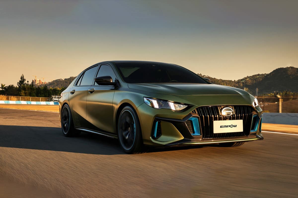 مراقبت از رنگ خودرو چینی در همدان